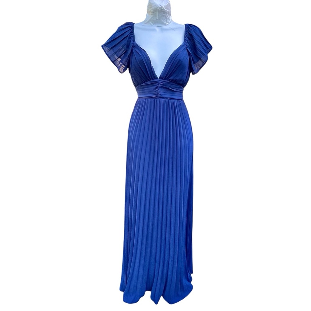 New with tags Lulus Ideal occasion backless maxi dress